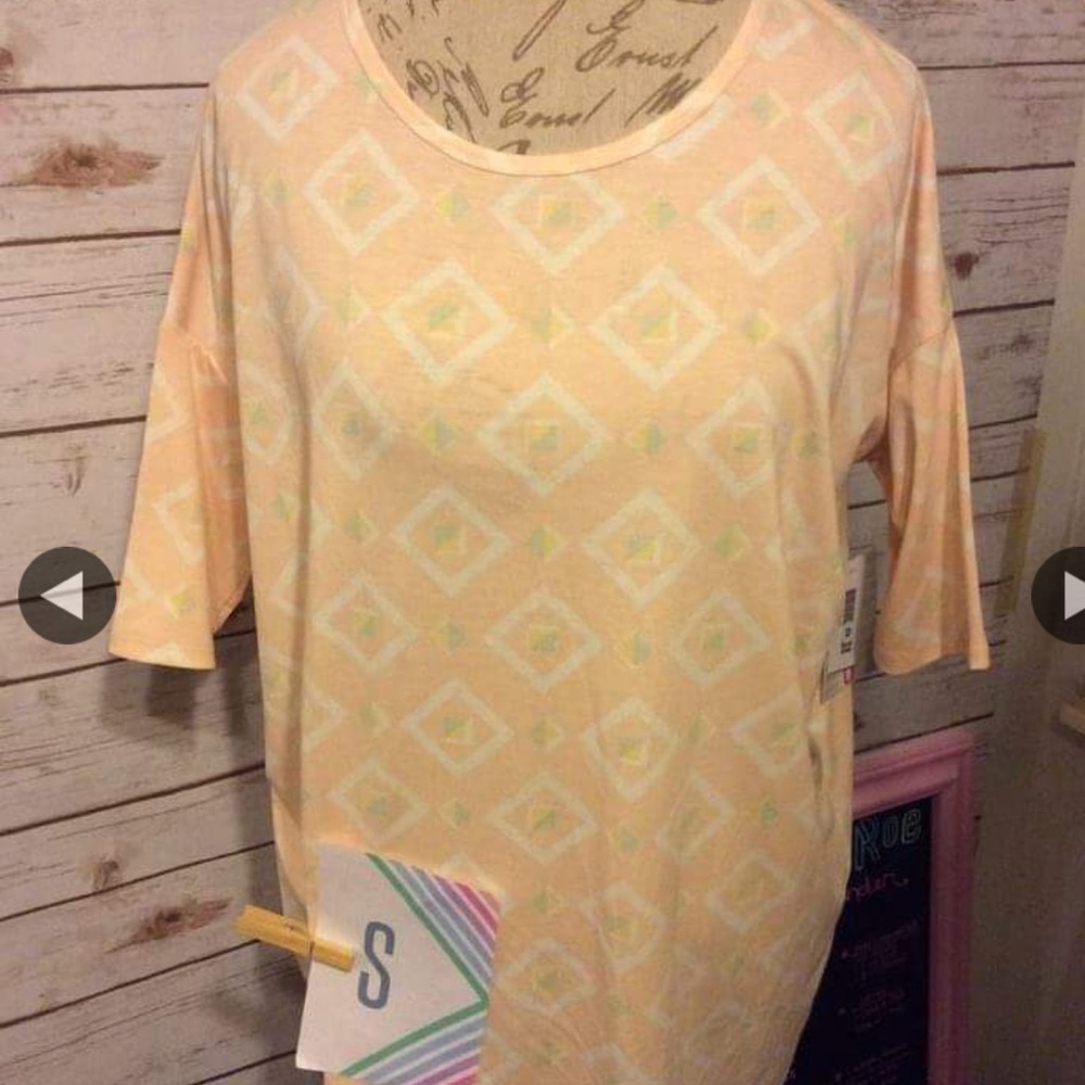 LuLaRoe Irma Tunic